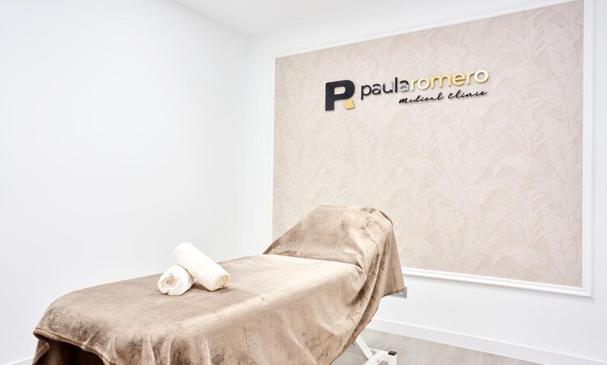 Image 2: Tratamiento facial con exfoliación, sérum, masaje y máscara LED para 1