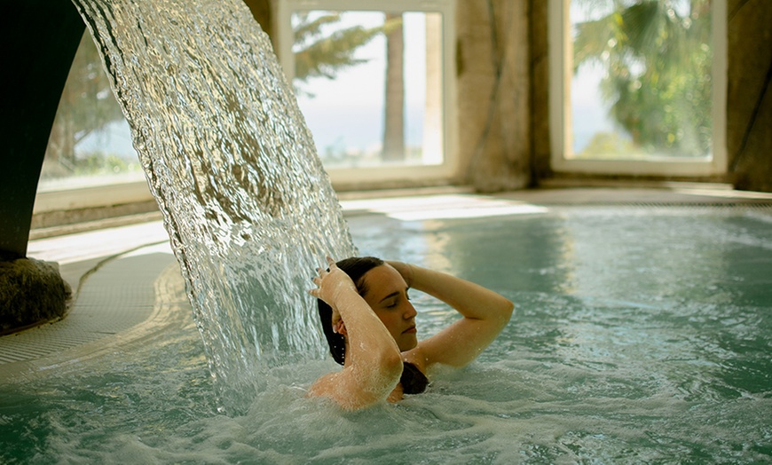 Image 5: Spa privado de 60 minutos en pareja con opción a masaje y mascarilla 