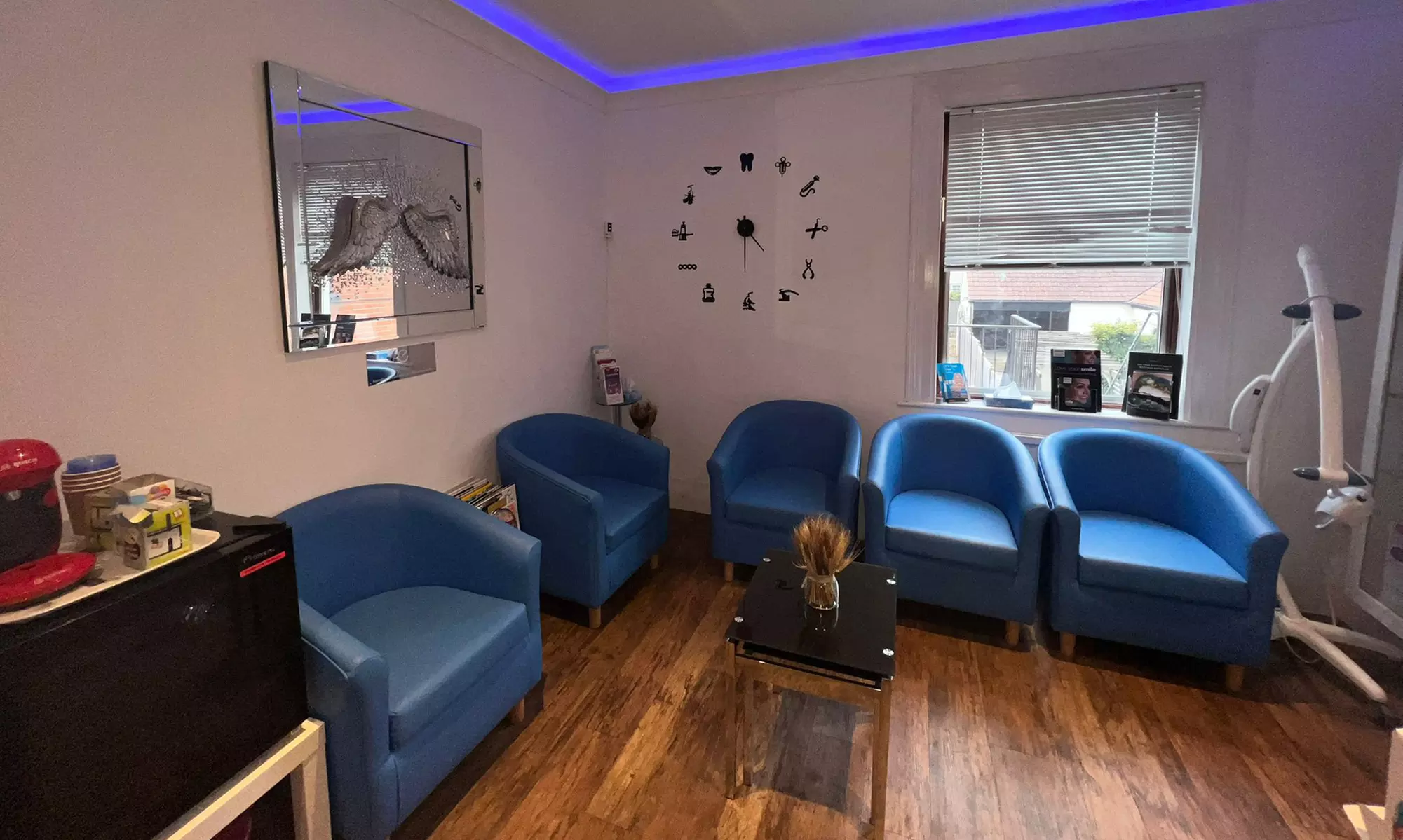 Philips ZOOM Teeth Whitening in Spa-Like Dental Clinic + Advanced Tech