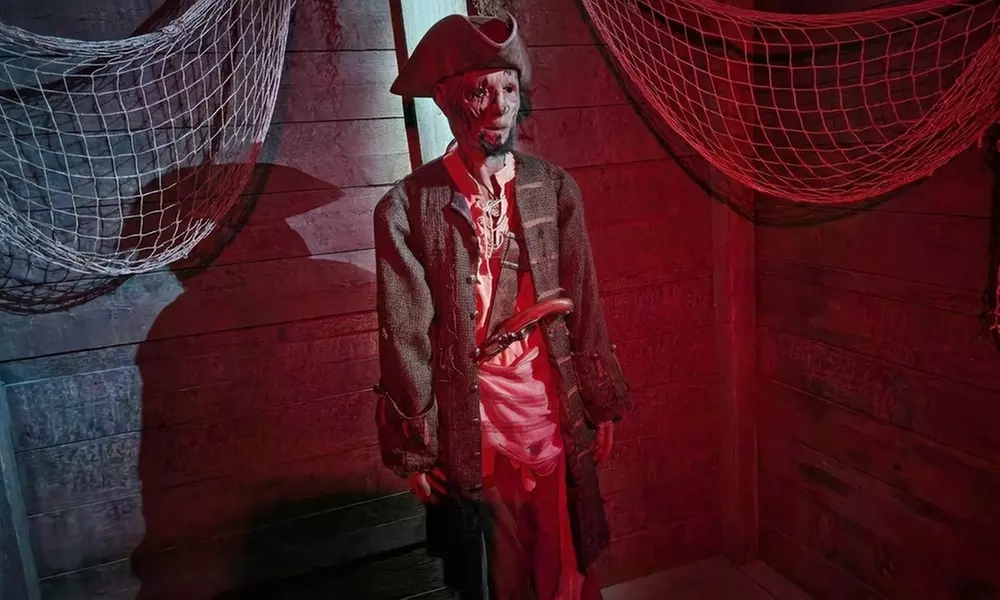 Thrilling Haunted House Attractions for One, to Six - Savannah, GA