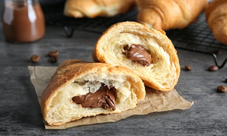 Image 2: 20-Pack Elka Daily Croissant Bulk Box - Cocoa Cream or Strawberry Jam