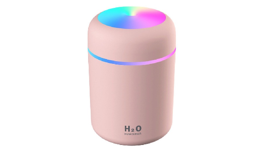 Image 9: USB Portable Air Humidifier with Colourful Light