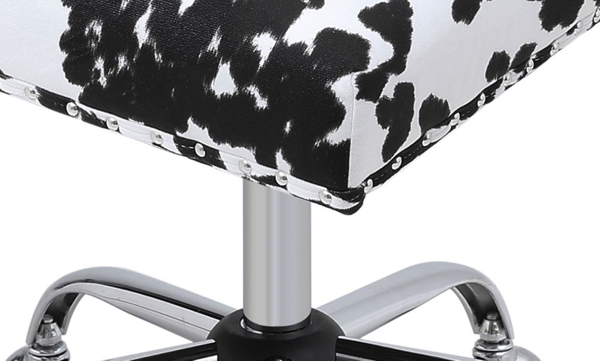 Image 9: Swivel Office Chair with Milk Cow Print