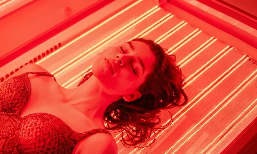 Full Body Red Light Therapy Trial and Session