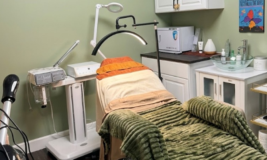 Image 8: Relax with One, Two, or Three 60-Minute HydraFacial Sessions