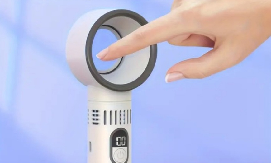 Image 2: Portable Bladeless Fan with LED Display