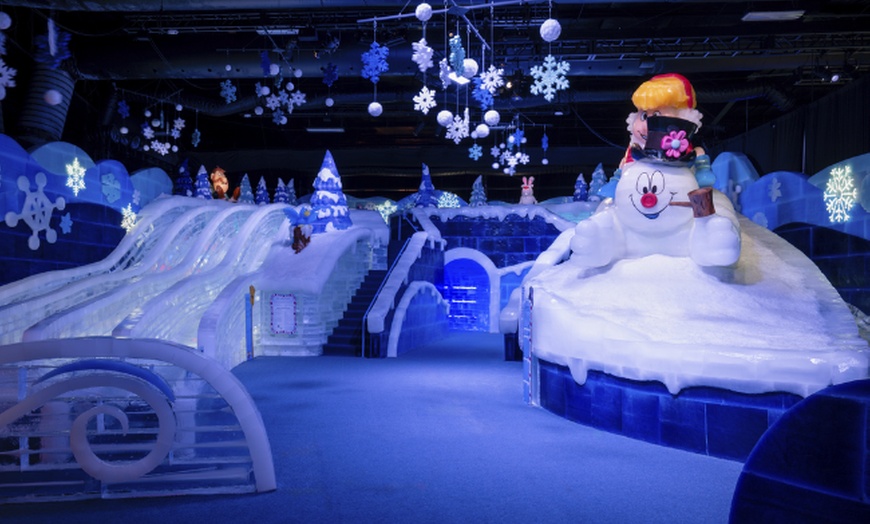 Image 4: ICE! featuring Frosty the Snowman at JW Marriott San Antonio