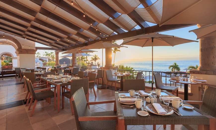 Image 14: Member Pricing: 5-Star Resort | All-Inclusive Dining & Spa Retreat