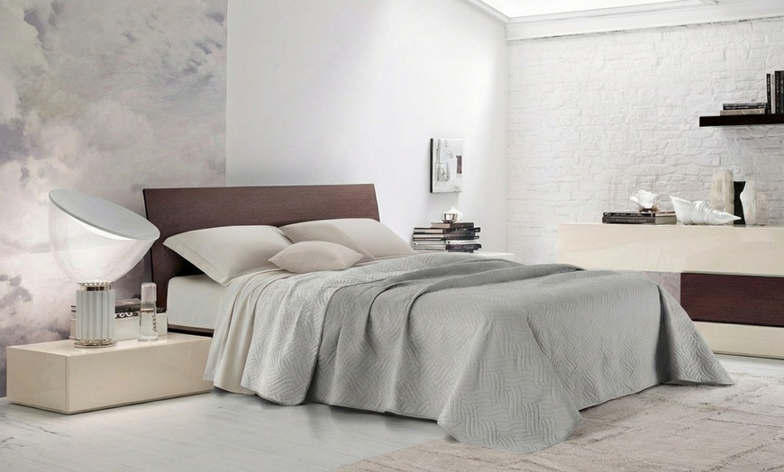 Image 9: Couvre-lit bicolore pour votre lit