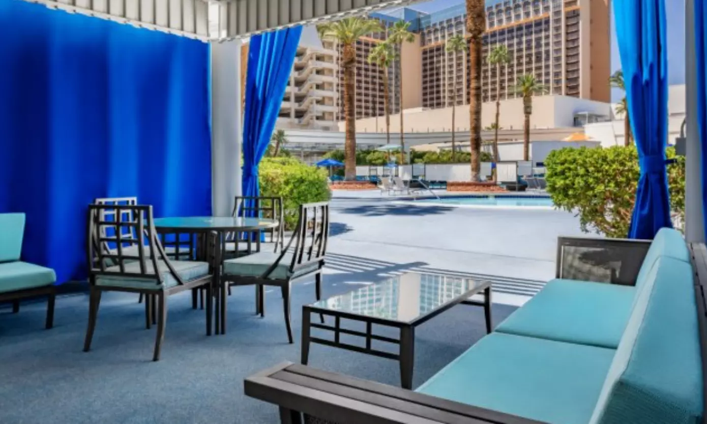 Weekend Bliss: Blu Pool Canopy Daybed, Lounge Daybed or Cabana Rental at Horseshoe Las Vegas