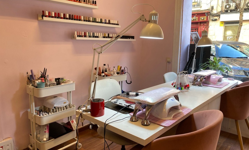 Image 4: Extensiones de pestañas clásicas, híbridas o con volumen ruso 