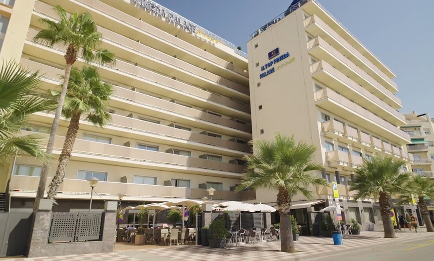 Image 2: Famille : ESPAGNE ⛱️| Pineda de Mar - Hôtel Pineda Palace 4*