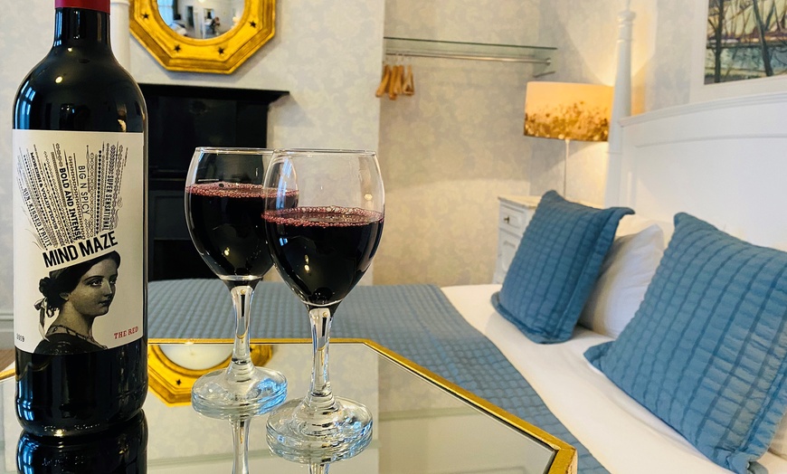 Image 3: Discover Historic Bath: 1 - 3 Night Stay with Breakfast