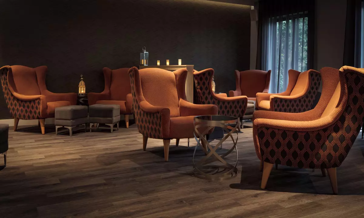 Oxfordshire: Spa Stay with Breakfast, Dining Credit and Late Check out