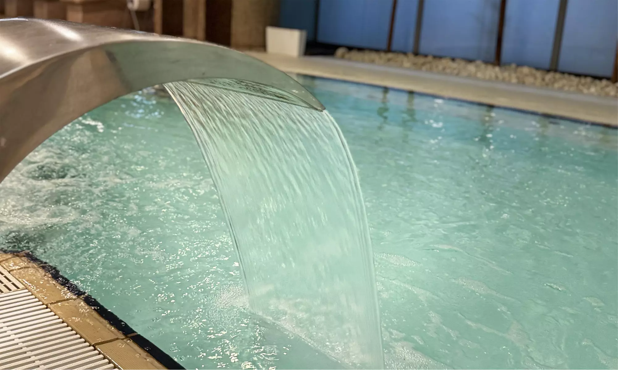 Relajación completa: circuito termal para 1 o 2 personas con bañera o ducha vichy a elegir, ahorra hasta un 51% - Primary Image