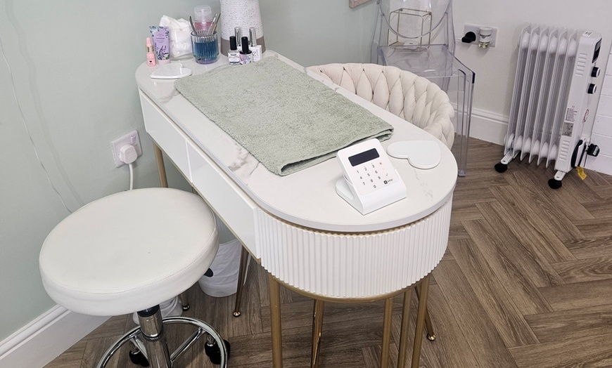 Image 10: 60-Min Mother & Daughter Spa Experience or Autumn Experience for Two