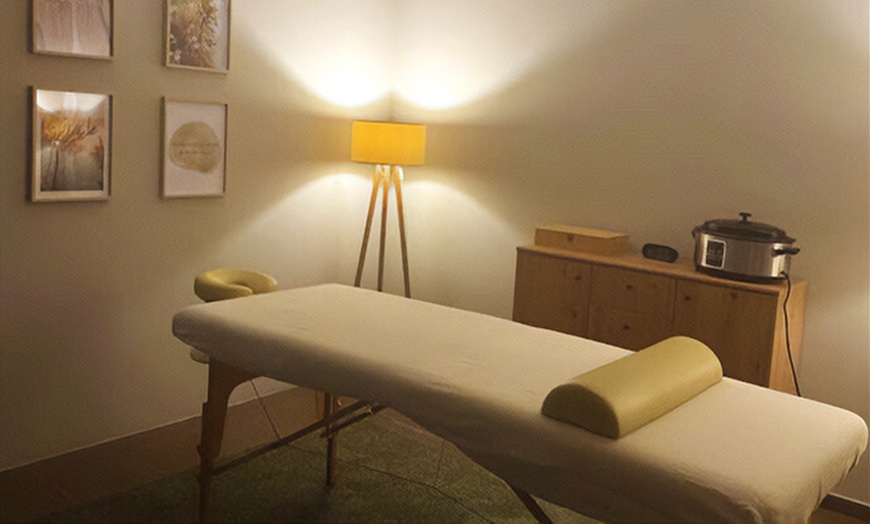 Image 2: Chwila odprężenia: profesjonalne masaże relaksacyjne i terapeutyczne