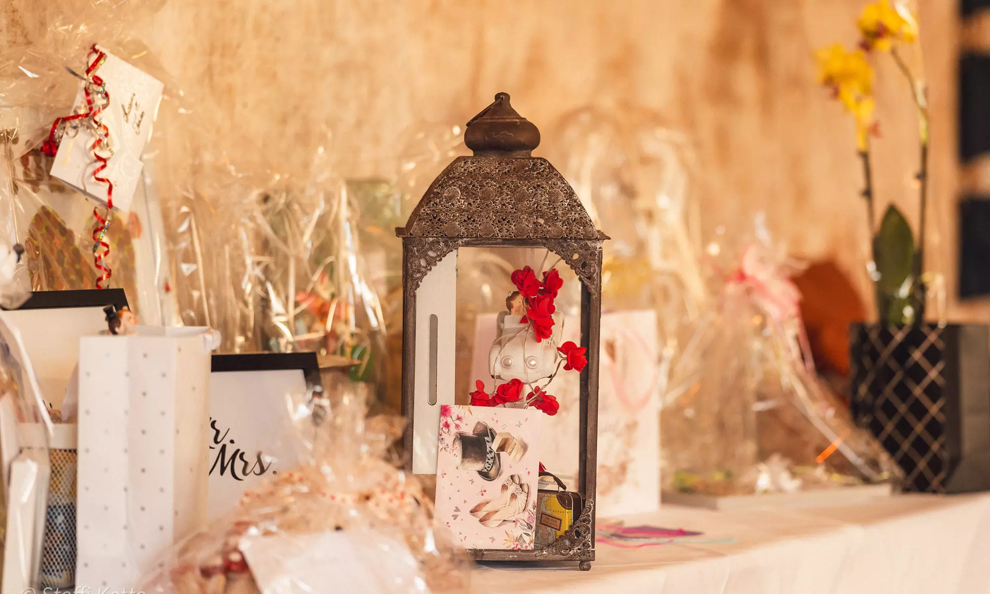 3 Std. Buffet inkl. Getränkeflat & DJ ROBSN Live für 1 bis 4 Personen