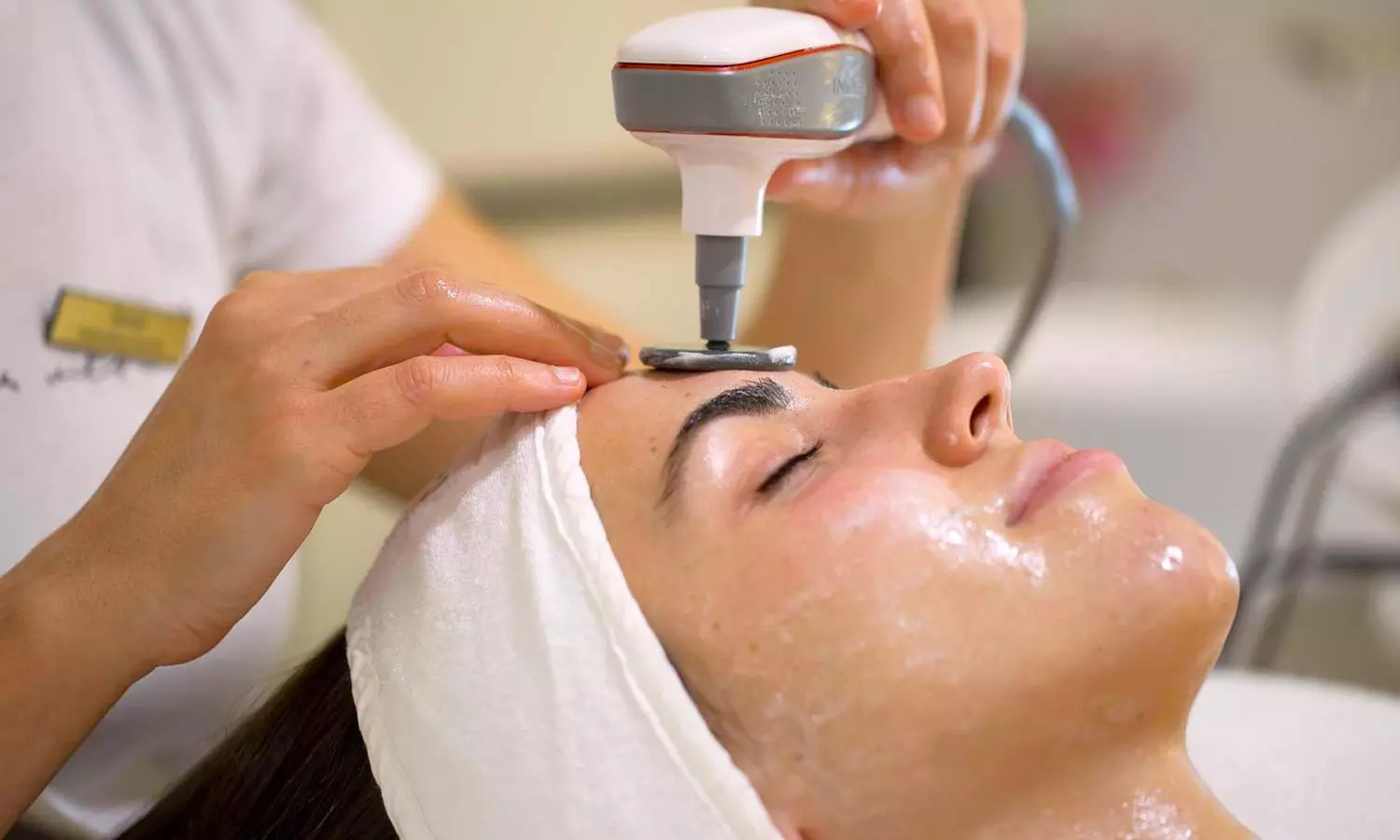 1 o 2 sesiones de radiofrecuencia Indiba facial o corporal