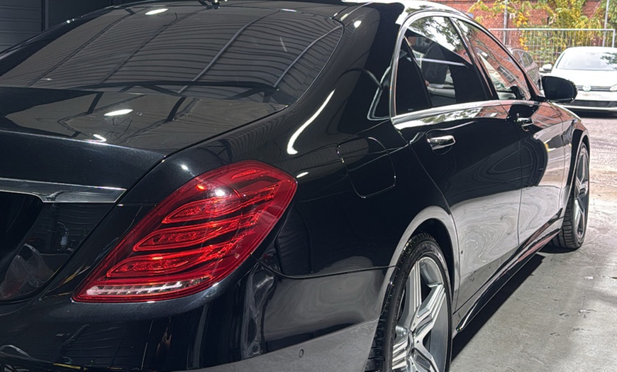 Image 4: Außen- und Innenreinigung mit optionaler Hochglanzpolitur für 1 Pkw