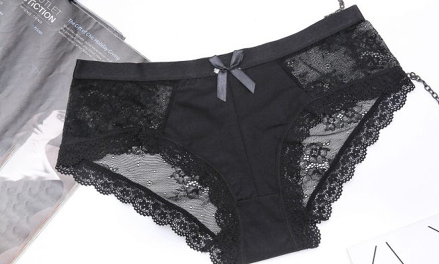 Image 6: Women's Lace Knickers