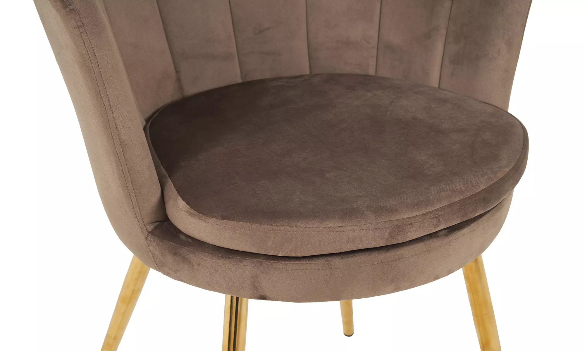 Silla con respaldo en forma de concha