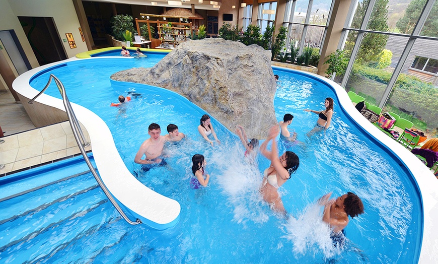 Image 6: Tagesticket für das AquaMagis Erlebnisbad & Textilsauna für 1 Person