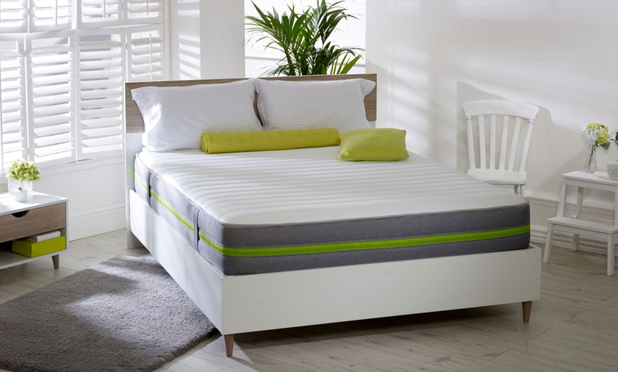 Image 4: The Sleep People Stonehaven Memory Foam Sprung Mattress 