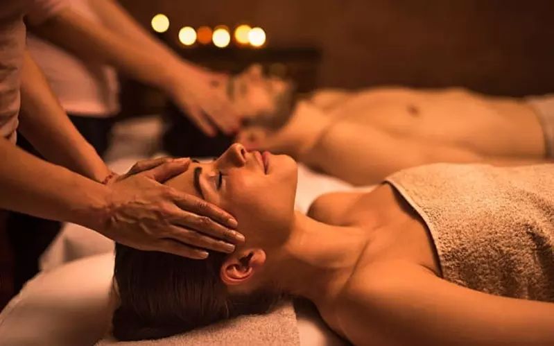 Ritual Serenitee de 30, 60 o 90 minutos con cava y bombones en pareja