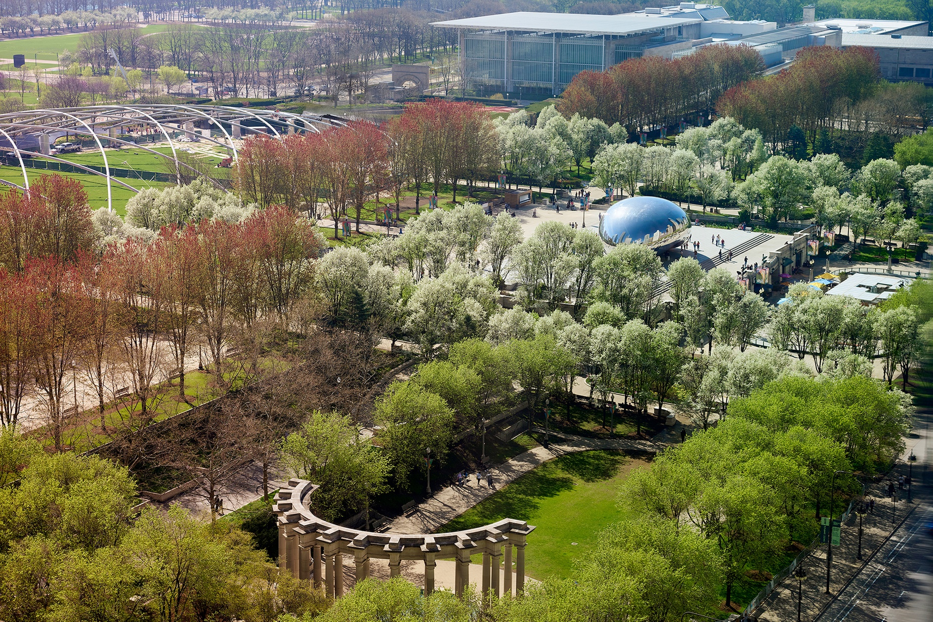 Member Pricing: 4-Star Hotel Near Millennium Park & Cultural Mile
