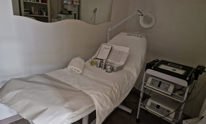 Image 4: Limpieza facial con punta de diamante, 1 o 3 sesiones