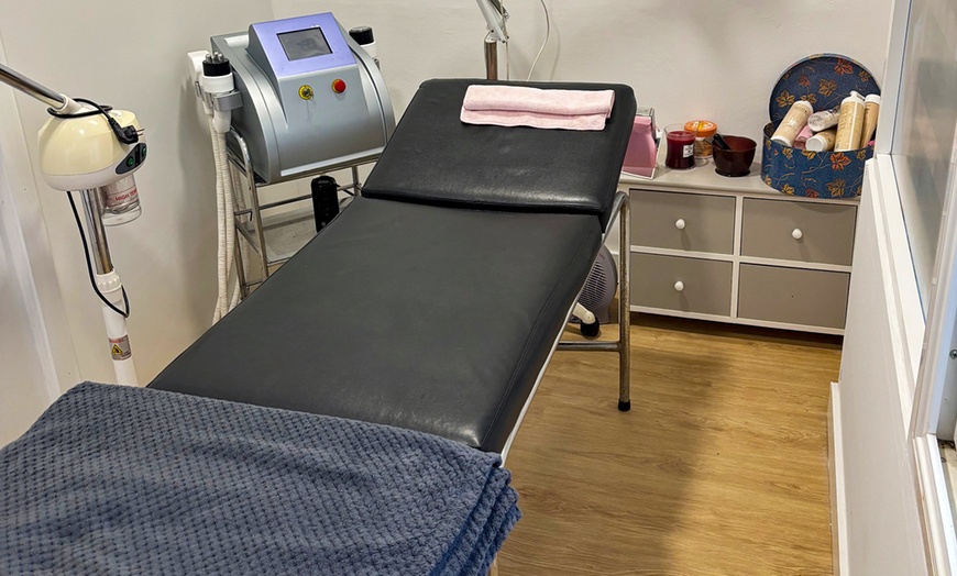 Image 5: Limpieza facial completa y opción a tratamientos extra para 1 persona 