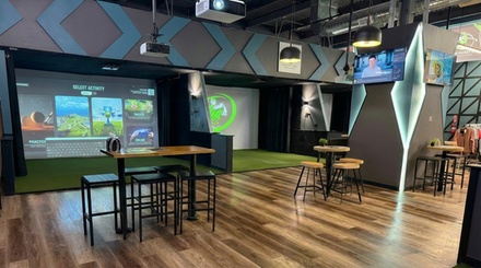 Golf For Two - 1.5hrs of Golf, Two Flatbread Pizzas & Two Triple Bogey Beverages (19+) - The Golfer's Edge - Indoor Golf