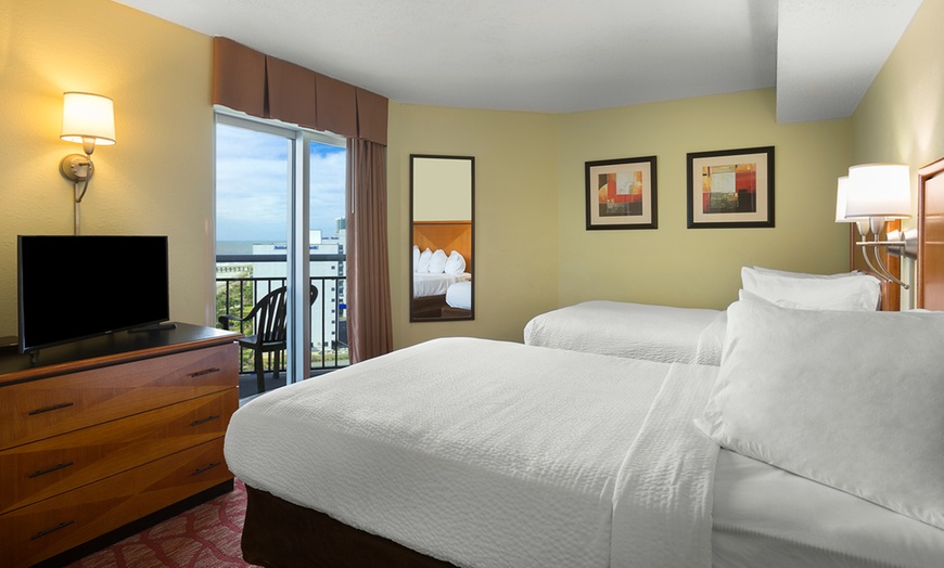 Image 6: Relax and Unwind at Bay View Resort - Oceanfront Bliss in Myrtle Beach