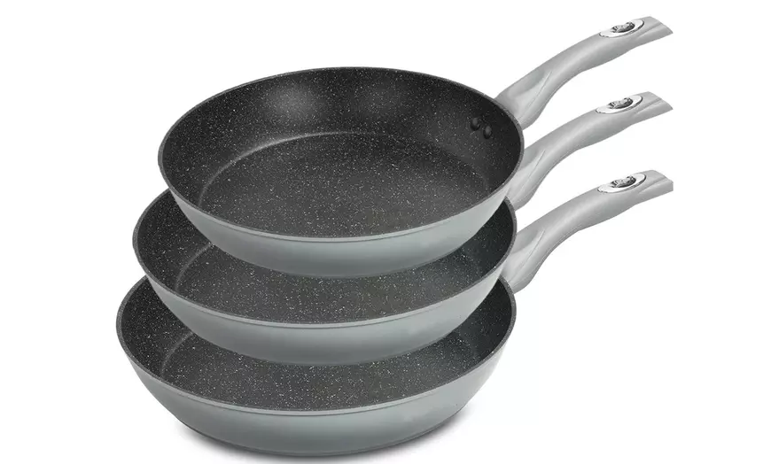 Image 11: Set van 3 Royalty Line marmeren koekenpannen 
