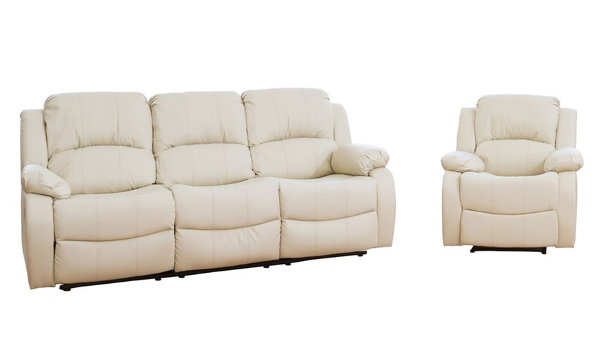 Image 18: Up to Three Reclining Sofa Sets 