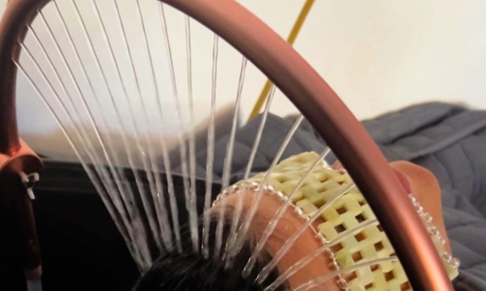 Detoxifying Scalp Waterfall Treatment + Deep Conditioning & Blow-dry