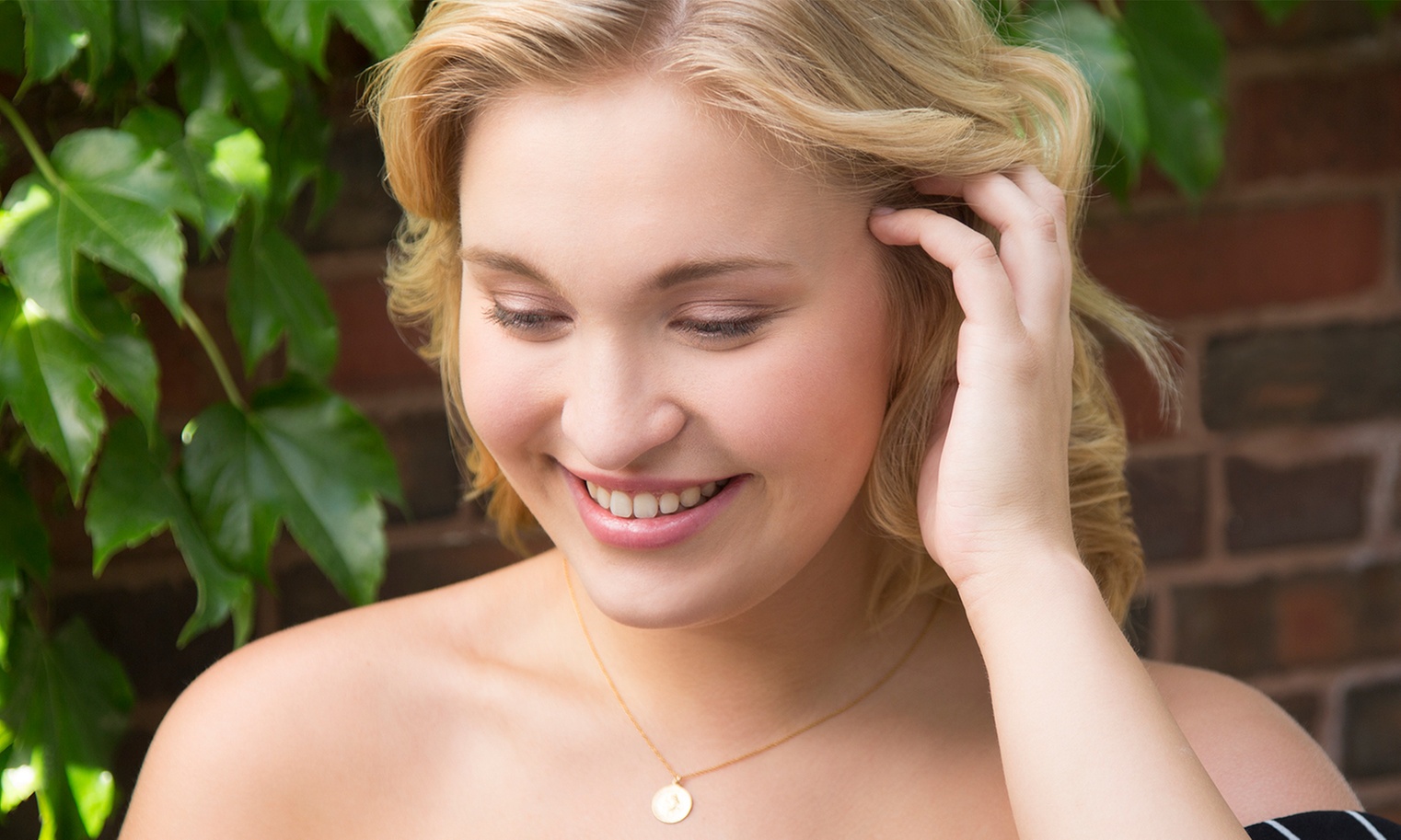 One Micro Needling Session with or without LED Treatment