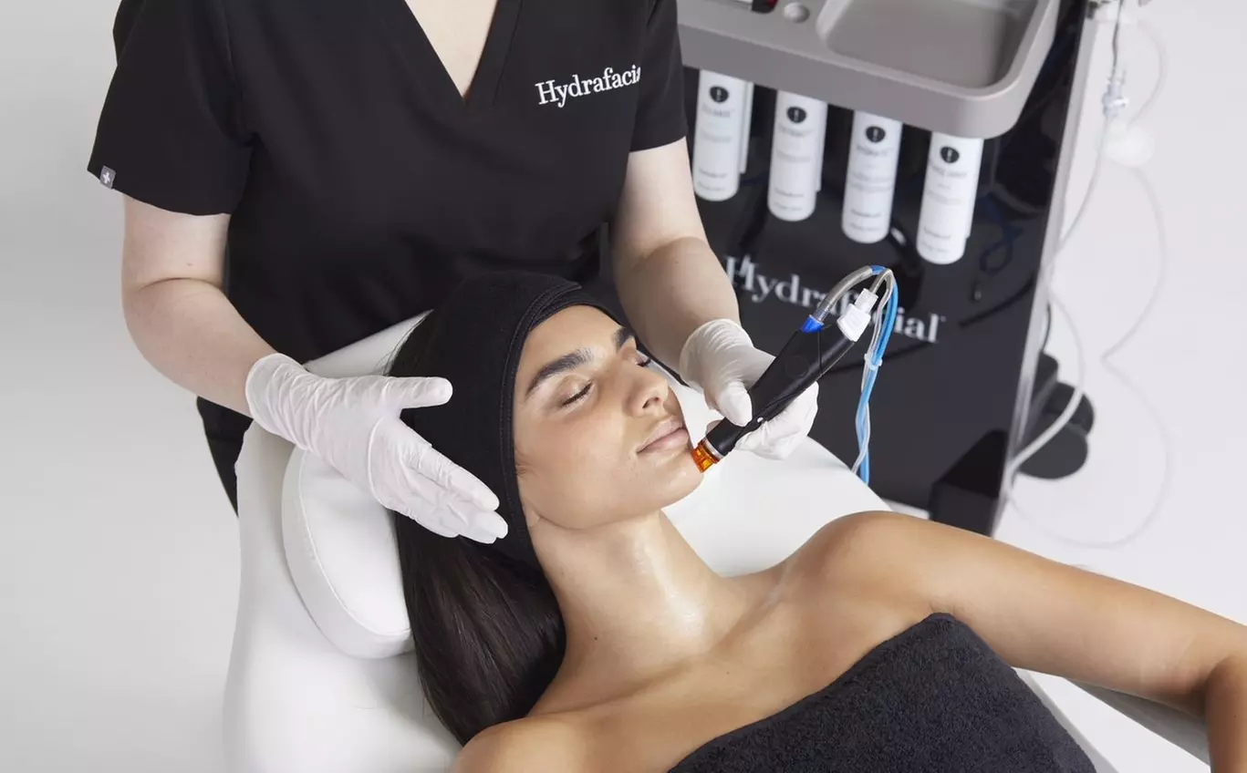 Refresh your skin with a Signature Hydrafacial at SkinSpaceUK
