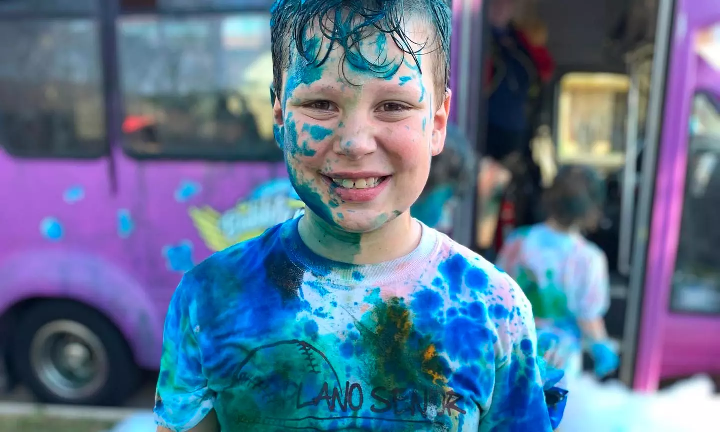 One-hour bubble birthday party with a party truck, unicorn color, cornstarch blasts, and lots of bubbles - Primary Image