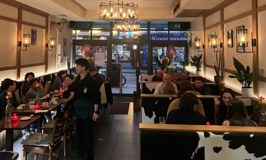 Image 2: Delight in an Asian Fusion Feast w/ Starter, Main Course & Drink For 2