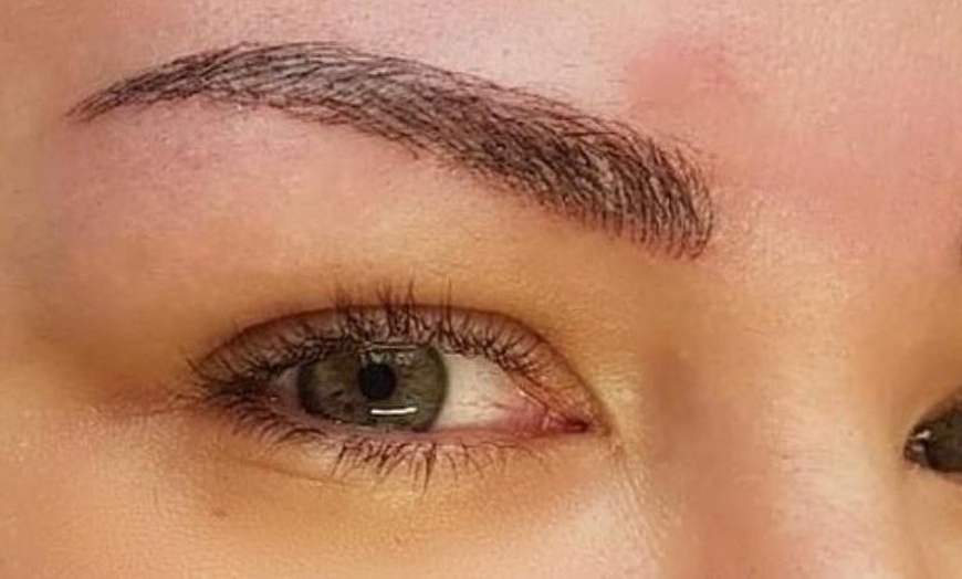 Image 3: Microblading/Ombre Microshading der Augenbrauen inkl. Nachbehandlung
