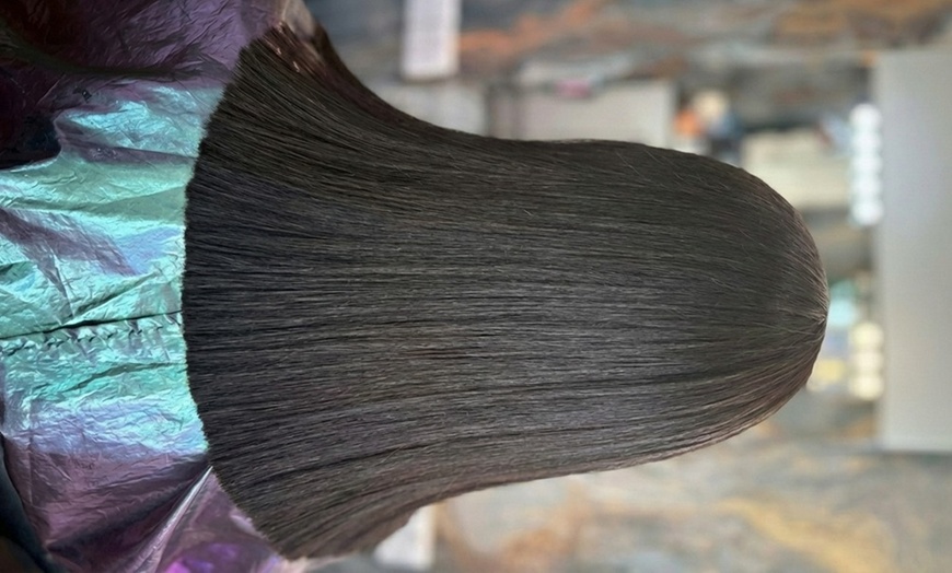 Image 2: Revamp Your Look with a Cut & Blowdry Treatment