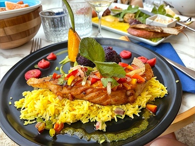 Pour 2 personnes : entrée et plat, ou, plat et dessert - Le Côté Plage