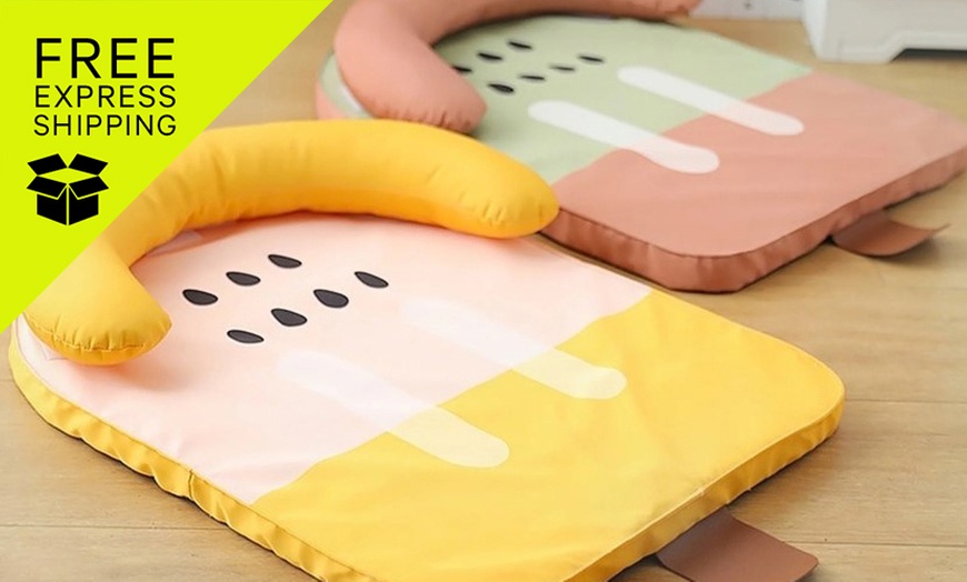 Image 1: Breathable Slide and Scratch-Resistant Cooling Mat for Cat or Dog 