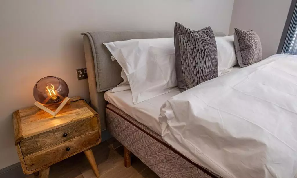 Fife: 1-3 Nights Stay with Prosecco and Late Checkout