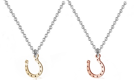 Collana porta fortuna con ciondolo in acciaio disponibile in 2 colori