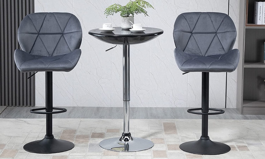 Image 4: Set of Two HomCom Bar Stools; Choice of design