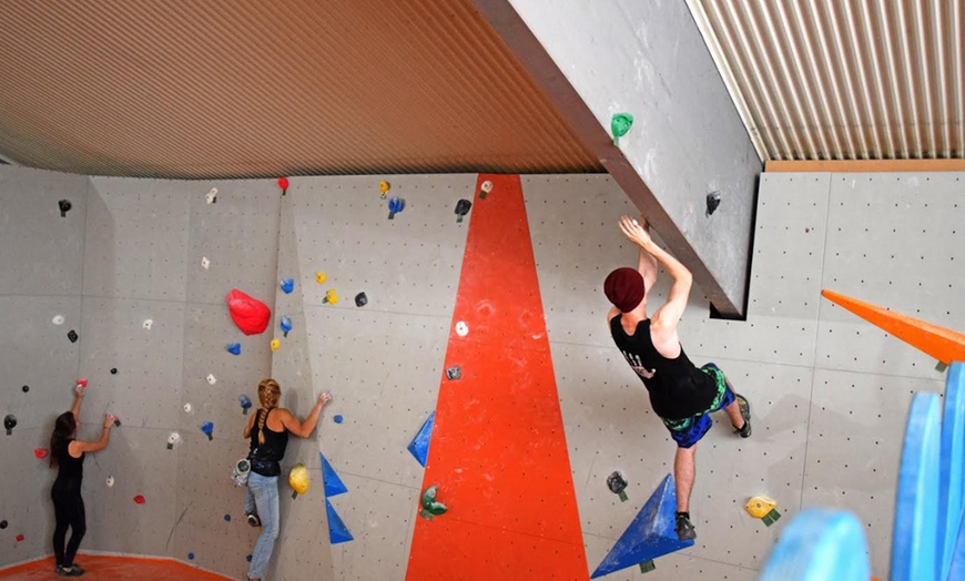 Image 3: Tageskarte Bouldern mit Fritz-Kola-Getränk