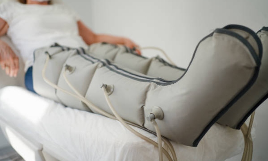 Image 3: 3 o 6 sesiones de combo reductor o remodelante con presoterapia y más